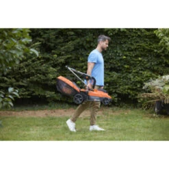 Black & Decker BLACK+DECKER 2x18V Grasmaaier BCMW33184L2-QW 33 Cm Incl. Twee 4,0 Ah Accu's -Mode Woonwinkel 123 1262