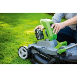 LUX 20V Accu Grasmaaier 33cm Incl. 2 Accu's 4,0Ah + Lader -Mode Woonwinkel 123 1458