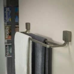 Tiger Dubbel Handdoekrek Impuls RVS 7 Tiger Dubbel Handdoekrek Impuls RVS -Mode Woonwinkel 123 1963