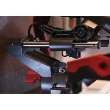 SKIL Afkortzaag / Verstekzaag 216mm Met Trekfunctie En Laser 1310AA 1600W + Snelklem 3 SKIL Afkortzaag / Verstekzaag 216mm Met Trekfunctie En Laser 1310AA 1600W + Snelklem - Afbeelding 3