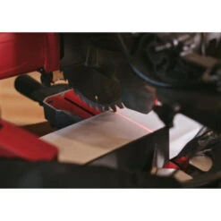 SKIL Afkortzaag / Verstekzaag 216mm Met Trekfunctie En Laser 1310AA 1600W + Snelklem 15 SKIL Afkortzaag / Verstekzaag 216mm Met Trekfunctie En Laser 1310AA 1600W + Snelklem -Mode Woonwinkel 123 67