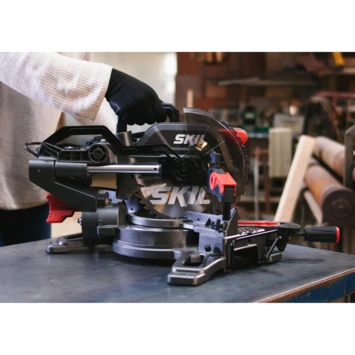 SKIL Afkortzaag / Verstekzaag 216mm Met Trekfunctie En Laser 1310AA 1600W + Snelklem 7 SKIL Afkortzaag / Verstekzaag 216mm Met Trekfunctie En Laser 1310AA 1600W + Snelklem - Afbeelding 7